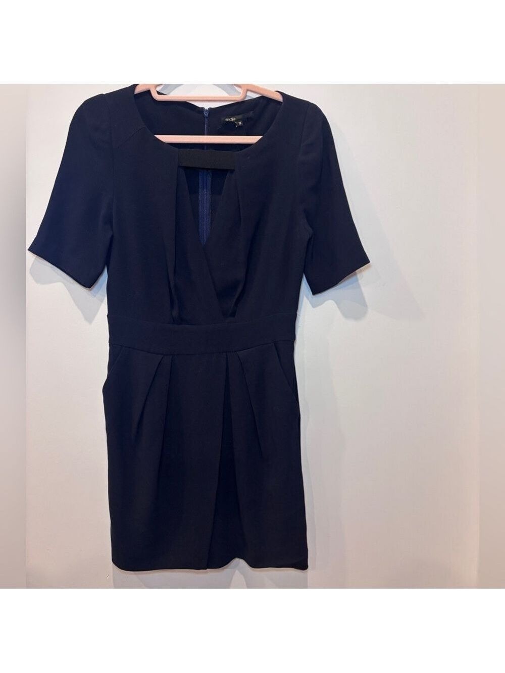 Maje Solweig Navy Sheath Dress Keyhole Short Sleeve Size 36 Parisian Office 0473 - Picture 2 of 6